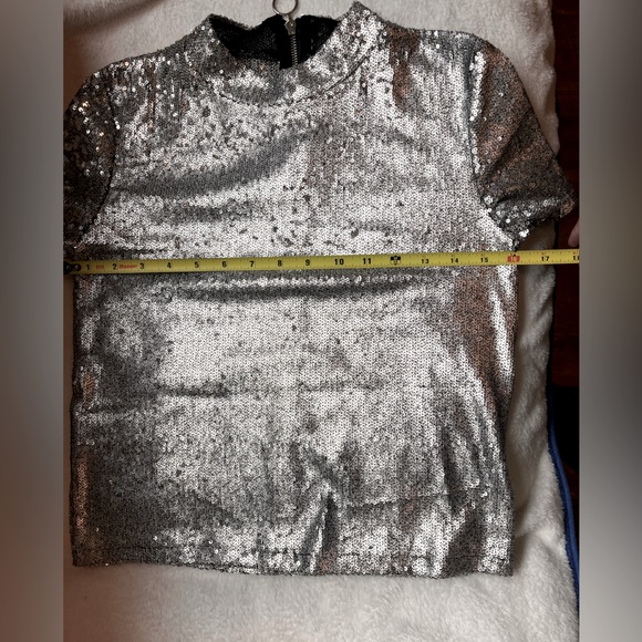 NWOT Zara silver Sequin top with zip up back size Small - Picture 5 of 6